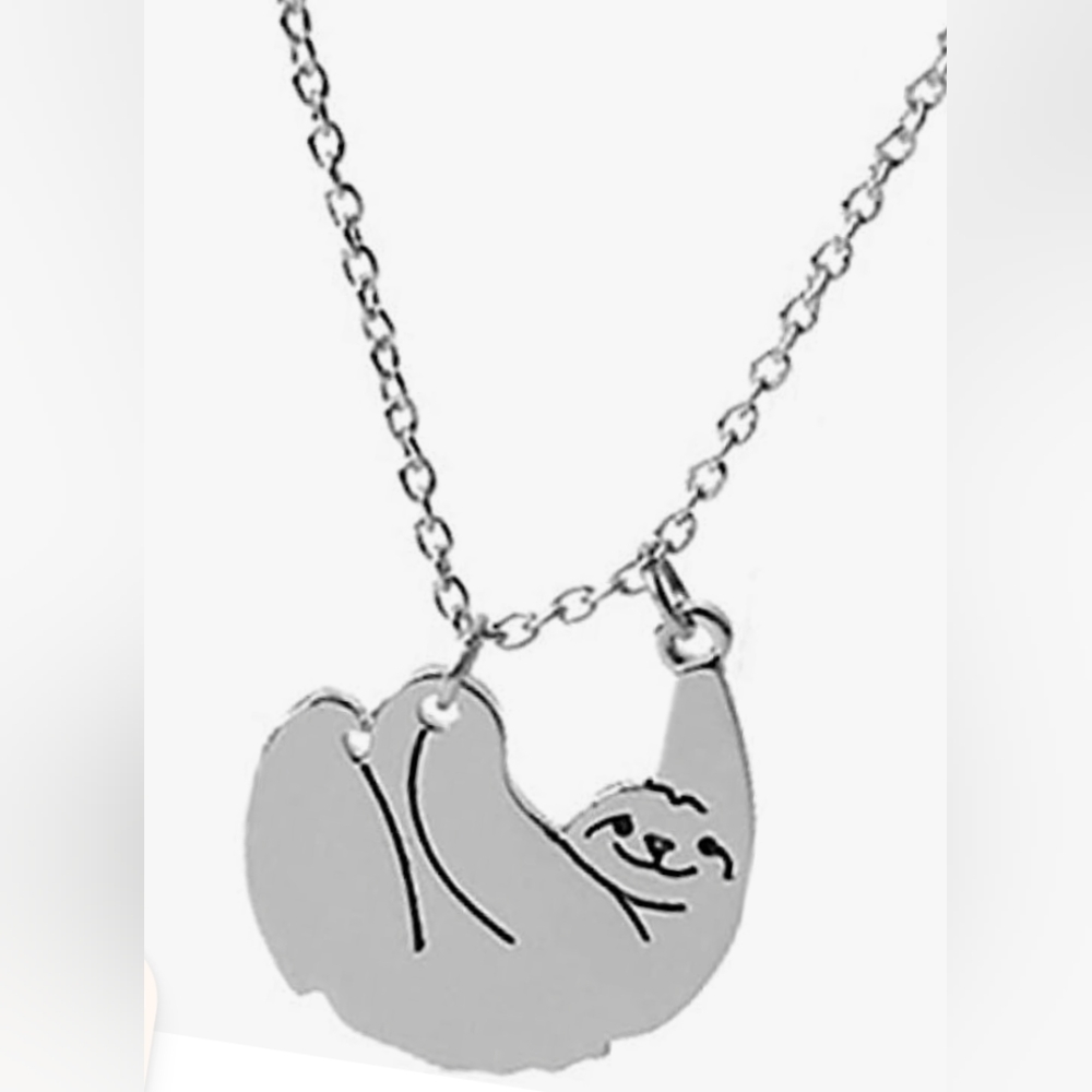 Sloth necklace - silver
